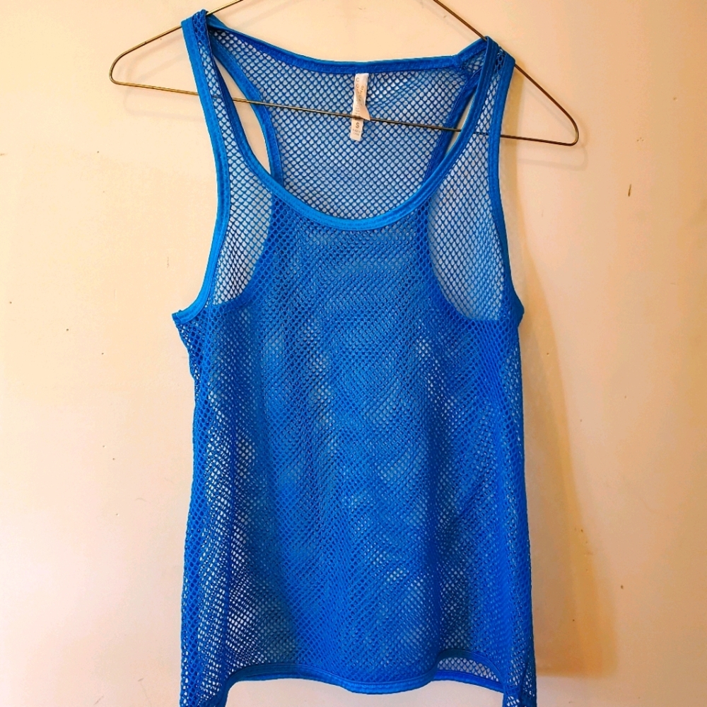 Blue fishnet tank